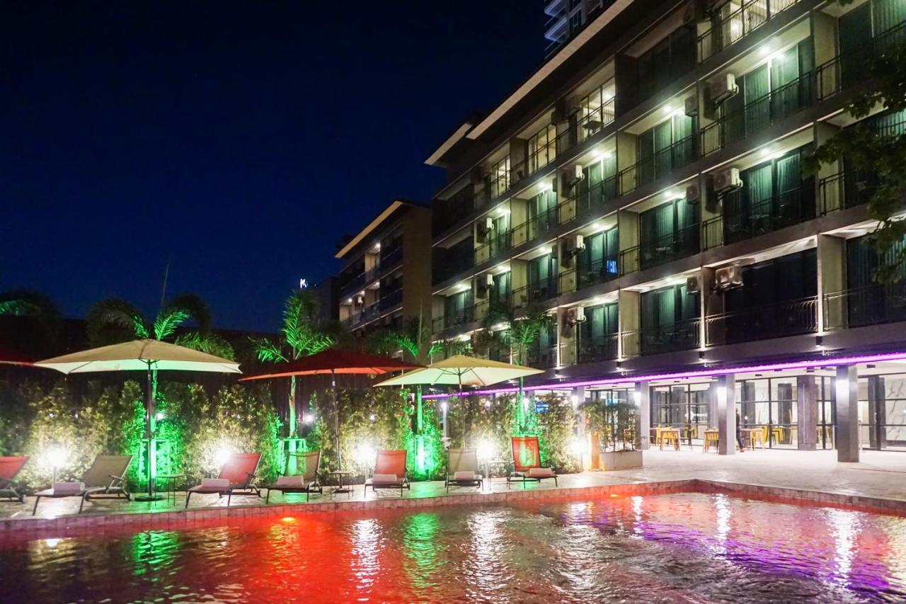 Glow Inn South Pattaya Extérieur photo